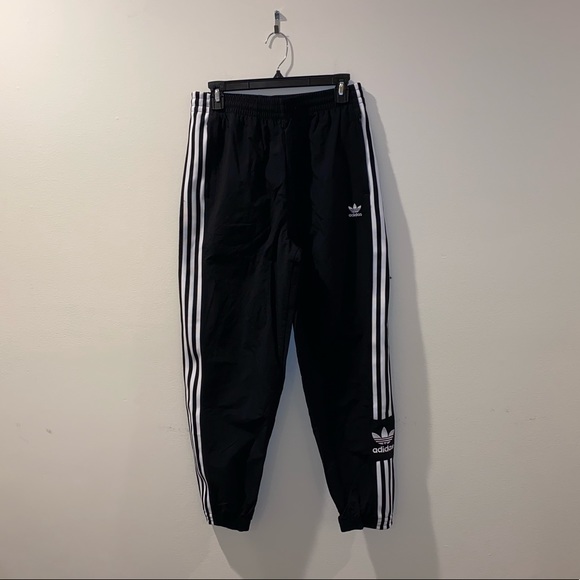 adidas Pants - Adidas Original adicolor locked up logo track pant
